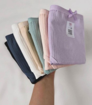 شورت زنانه کبریتی Good Girl گود گرل - 8 رنگ